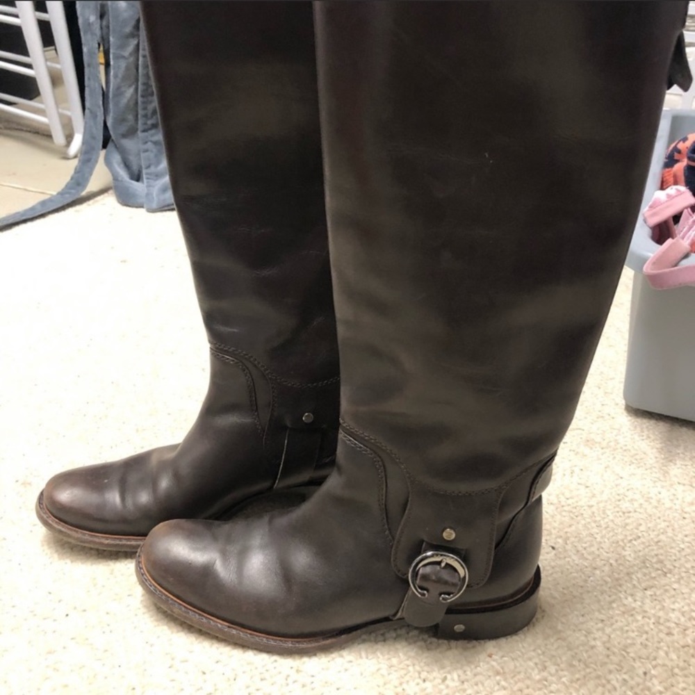🎁🎉Celine brown leather luxury 👢 boots size 7